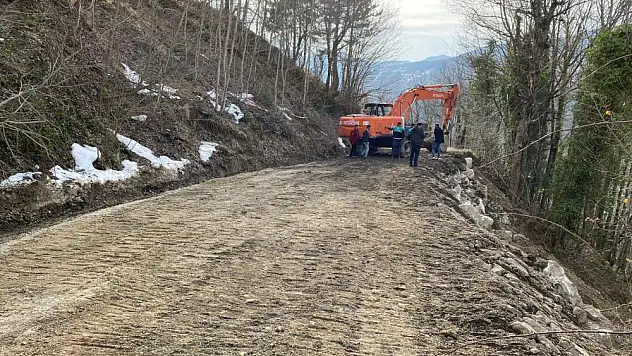 Kapanan yol ulaşıma açıldı