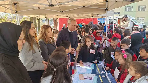 Karabük'te 'Sağlıklı Çocuk, Sağlıklı Gelecek' Programı Sürüyor