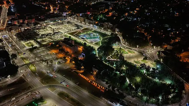 Karabük'te 2 yılda büyük dönüşüm: 145 bin ton asfalt serildi