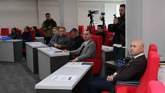 Karabük'te 2026 Yatırım Başlıkları Sektör Temsilcilerine Tanıtıldı