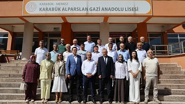 Karabük'te 3. Bölge Eğitim Kurumu Müdürleri Toplantısı gerçekleştirildi