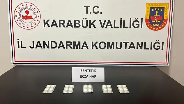 50 Adet Sentetik Ecza Hapı Yakalandı