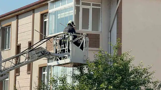 Karabük'te bir kişi evinin balkonunda asılı halde bulundu