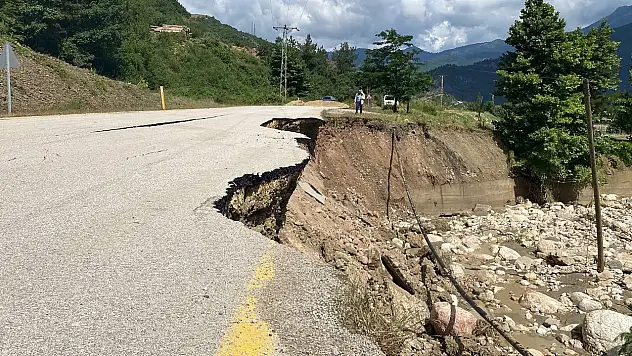 Karabük'te heyelan meydana geldi