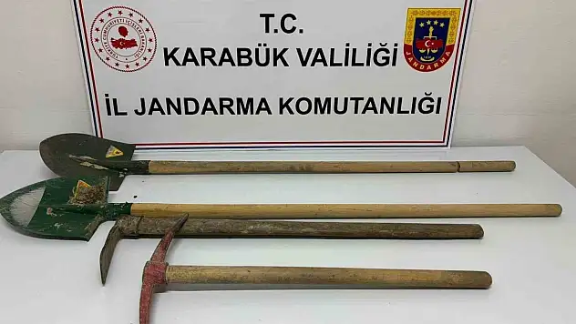 Karabük'te İzinsiz Kazı Yapan 3 Kişi Yakalandı