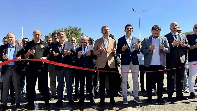 Karabük'te kamyon ve tır garajı hizmete açıldı