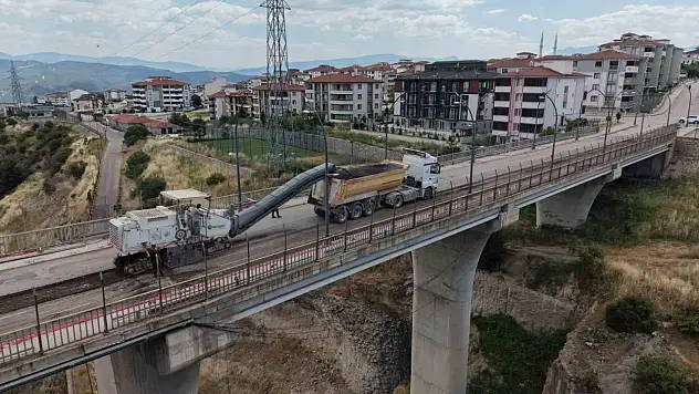 Karabük'te Kanyon Köprü trafiğe geçici olarak kapatıldı