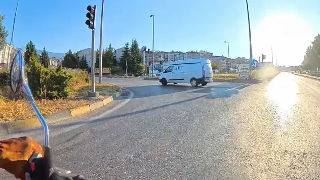 Karabük'te kırmızı ışık ihlalleri kask kamerasında