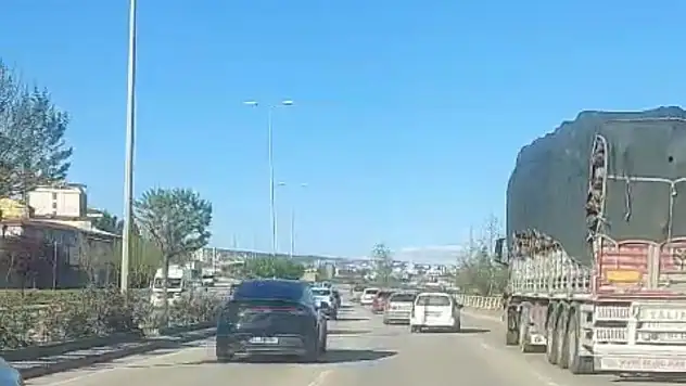 Karabük'te Makas Atan Sürücüye 90 Bin Lira Ceza