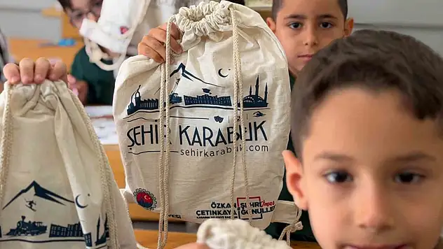 Karabük'te minik öğrencilerin okul heyecanına belediye desteği