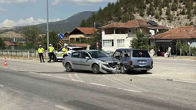 Karabük'te Kaza: 6 Yaralı
