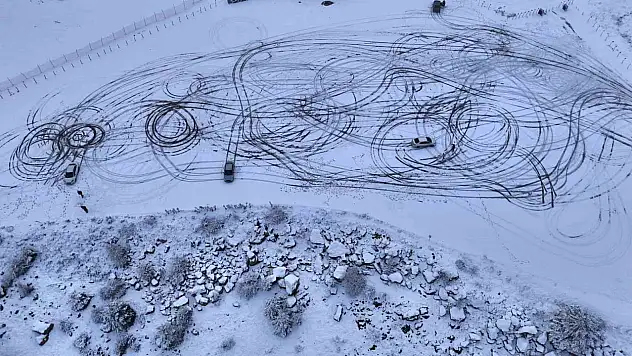 Karabük'te Sürücüler Karın Tadını Drift Atarak Çıkardı
