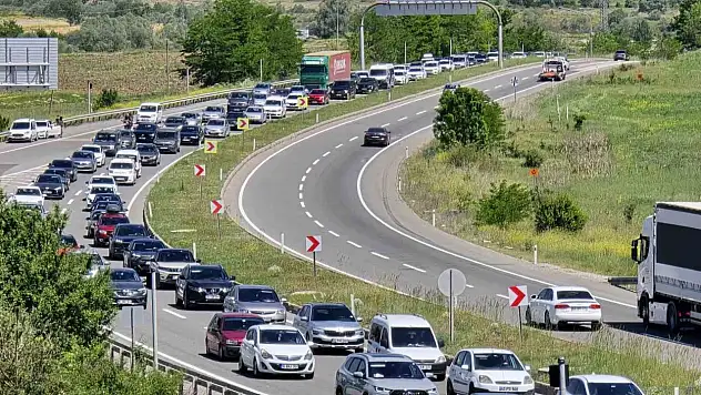 Karabük'te Trafiğe Kayıtlı Araç Sayısı Yükseldi
