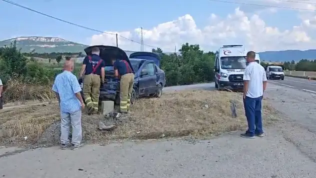 Karabük'te trafik kazaları: 4 yaralı
