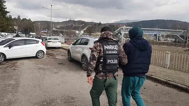4 Şüpheliden 1'i Tutuklandı