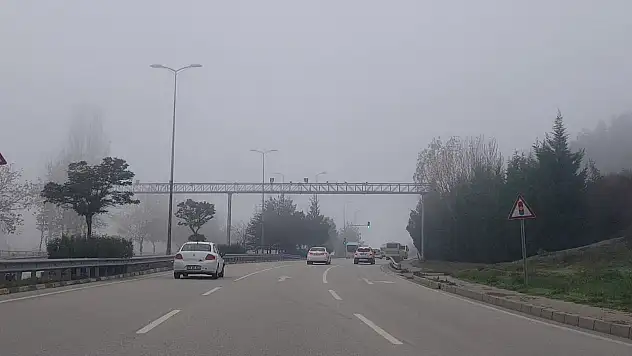 Karabük'te Yoğun Sis Etkili Oldu