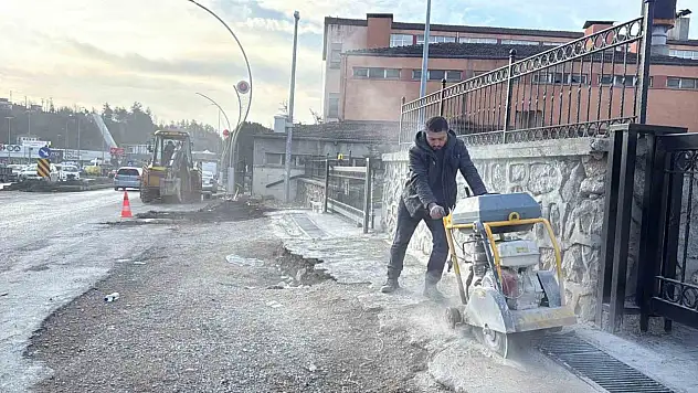 Karabük'te Yol Ve Kaldırım Seferberliği Devam Ediyor