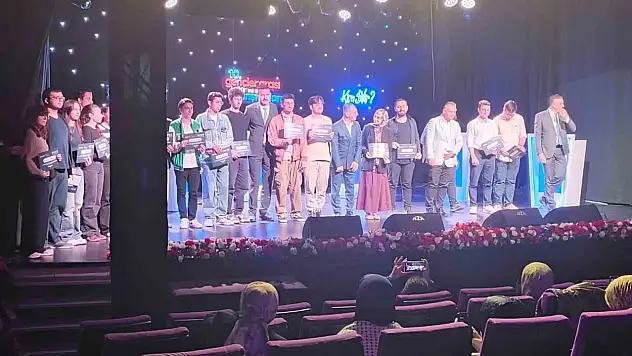 Karabük'ün Gençleri Zirvede