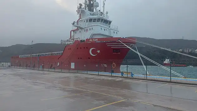 Petrol Araması Yapıyordu, Amasra'da Limana Sığındılar