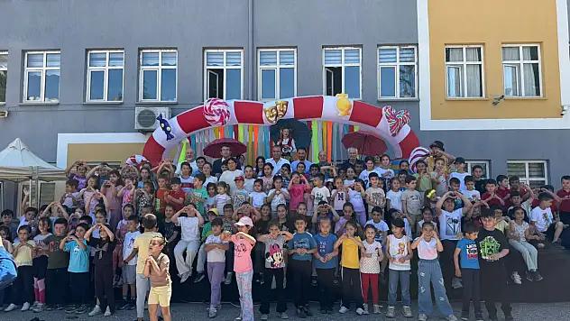 Karne Şenliği Renkli Görüntülere Sahne Oldu