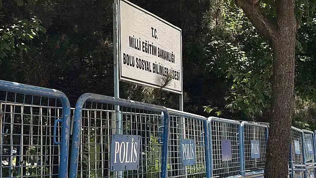 500 Kişilik Salon Hazırlandı: Geniş Güvenlik Önlemi Alındı