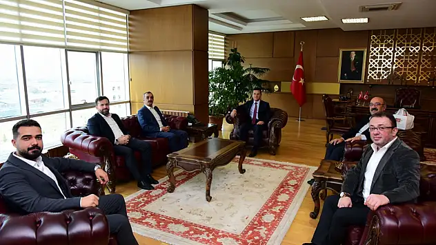 KASİAD'tan Rektör Topal'a ziyaret