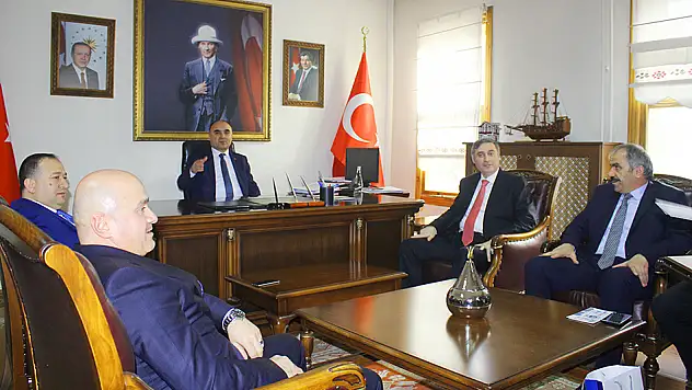 KASİAD'dan Vali Günaydın'a KASTEXPO daveti