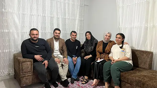 Kastamonu AK Gençlik'ten depremzede ailelere ziyaret