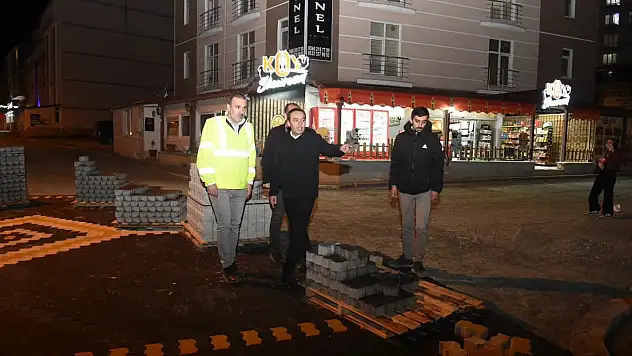Kastamonu Belediye Başkanı Baltacı Gece Yapılan Yol Çalışmalarını İnceledi