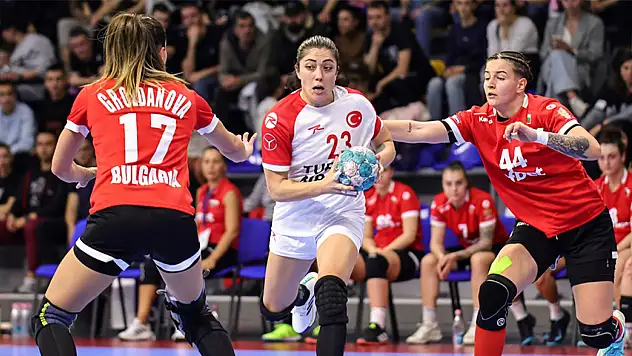 Kastamonu Belediyespor Takviyeli Milliler Bulgaristan'ı Mağlup Etti