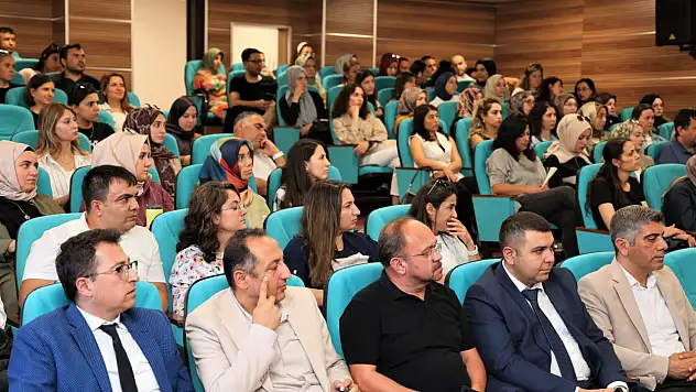 Kastamonu'da 2025-2026 Eğitim Öğretim Yılı Sene Başı Rehber Öğretmenler Toplantısı Yapıldı
