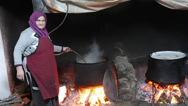 Kastamonu'da 8 Asırlık 'Tekke Çorbası' Geleneği Bu Yıl Da Yaşatıldı