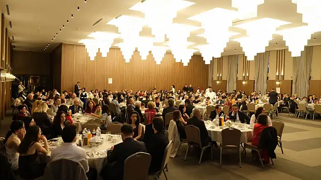 Kastamonu'da Avukatlar Yemek Programında Bir Araya Geldi