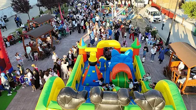 Kastamonu'da Çocuk Şenliği Coşkusu