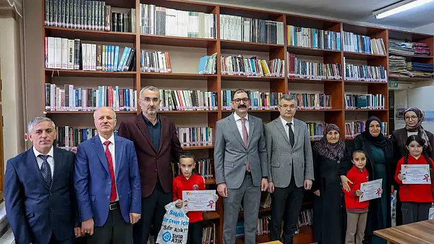 En Çok Kitap Okuyan Öğrenciler Ödüllendirildi