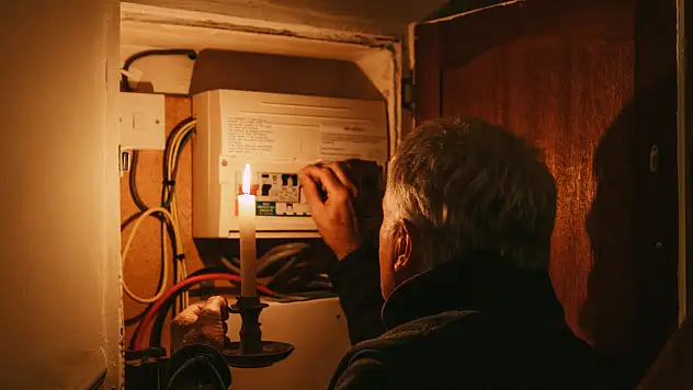 Kastamonu'da Günlerce Elektrik Olmayacak!