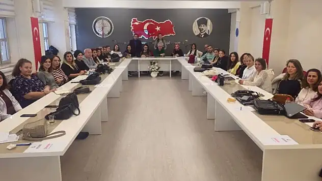 Kastamonu'da Harezmi Eğitim Modeli Öğretmen Eğitimleri Başladı