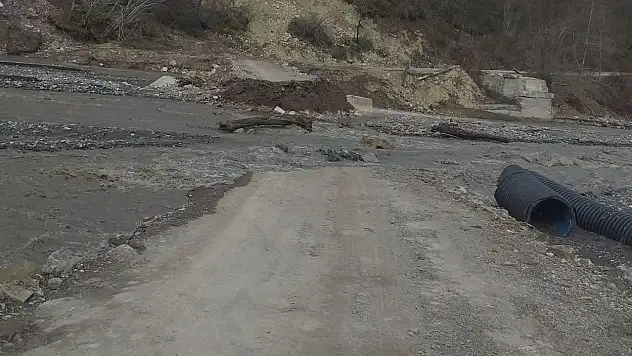 Kastamonu'da 4 Köy Yolu Ulaşıma Kapandı