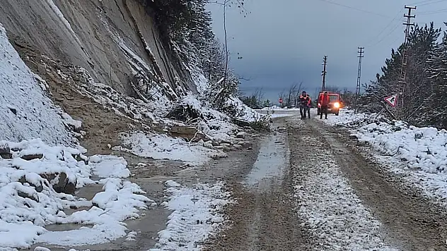 Kastamonu'da İki Ayrı Noktada Heyelan Meydana Geldi
