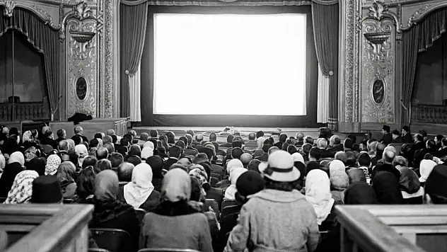 Kastamonu'da İlk Sinema Filmi Ne Zaman Gösterildi?