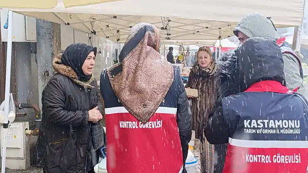 Kastamonu'da Pazar Yerlerinde Gıda Ürünlerine Sıkı Denetim