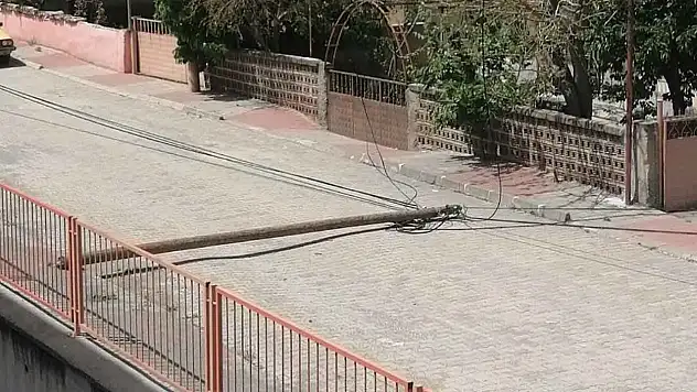 Rüzgar, Korku Dolu Anlara Neden Oldu