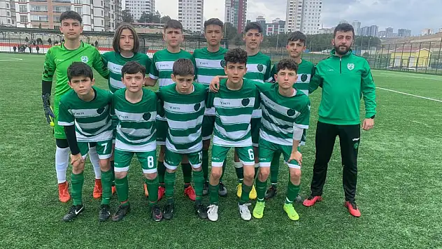 Kastamonu'daki turnuvada şampiyon Çorum Çimentospor