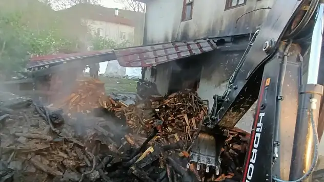 Kastamonu Hanönü'nde ev yangını
