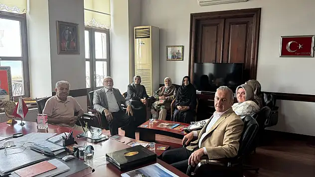 Kastamonu İHH Heyetinden Belediye Ziyareti