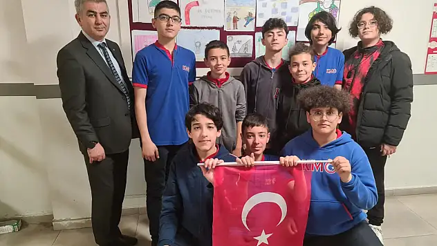 Kastamonu Merkez Ortaokulu'ndan E-Twinning Projesi
