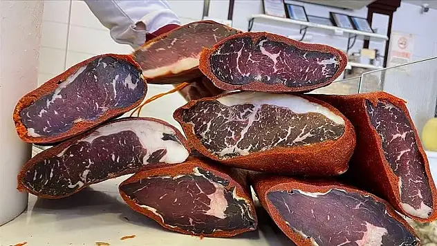 Kastamonu'nun İddialı Lezzeti: Pastırma