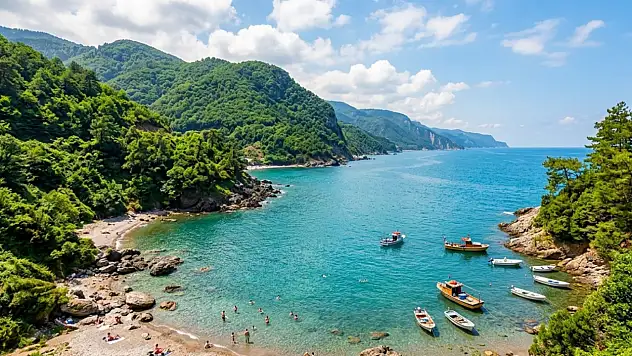 Kastamonu'nun Saklı Cennetleri! Yazın Serinlemek İsteyenler Bu Koylara Akın Ediyor
