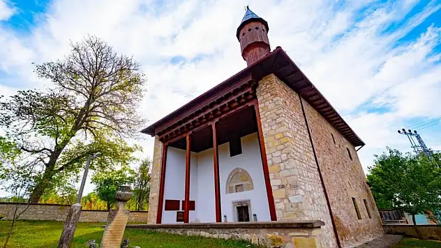 Kastamonu'nun Tarihi Camileri Zamana Meydan Okuyor