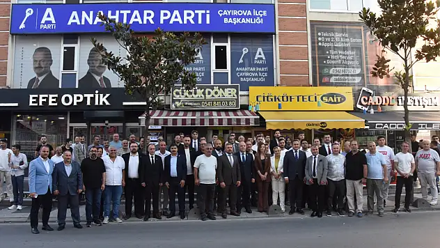 Kastamonulu Ayhan Tarhana, Anahtar Parti Çayırova İlçe Başkanlığına Getirildi
